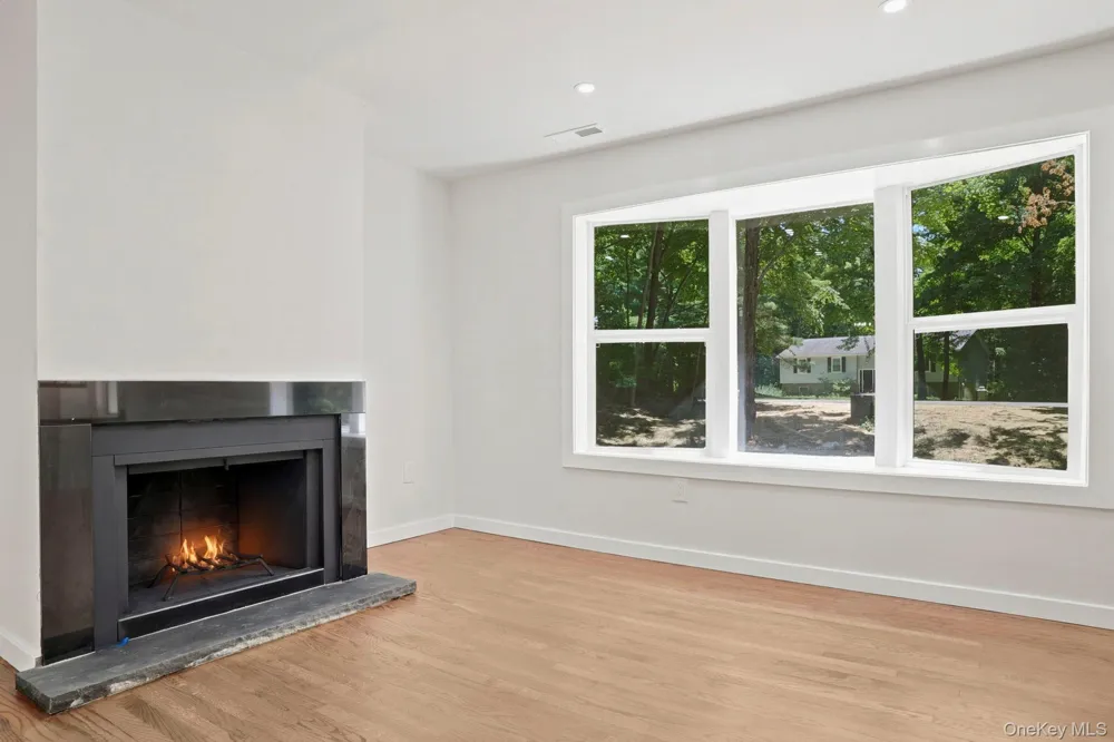 6 Vanessa Lane Staatsburg, NY 12580