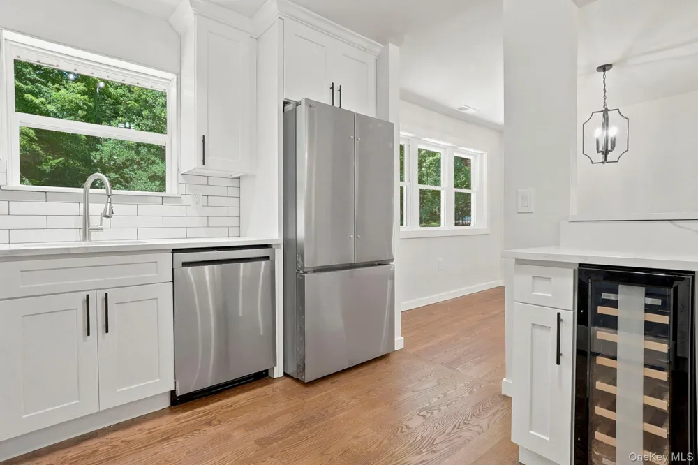 6 Vanessa Lane Staatsburg, NY 12580