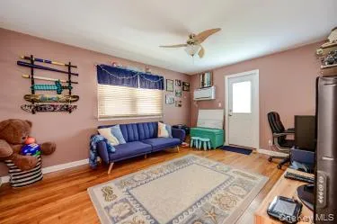 257 Neptune Boulevard Long Beach, NY 11561