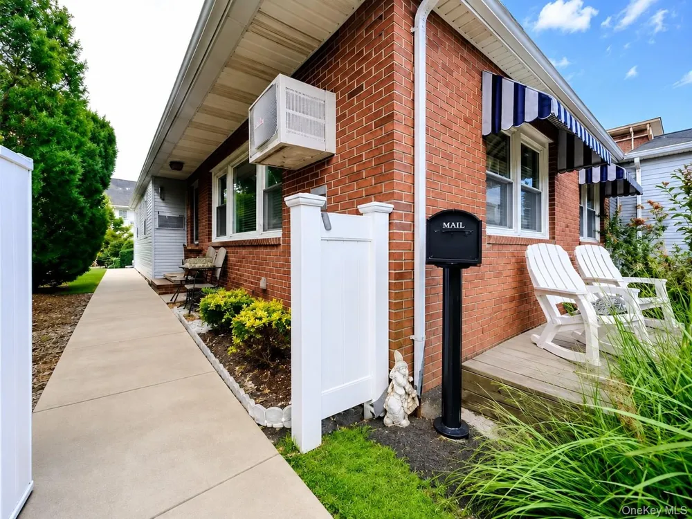 257 Neptune Boulevard Long Beach, NY 11561