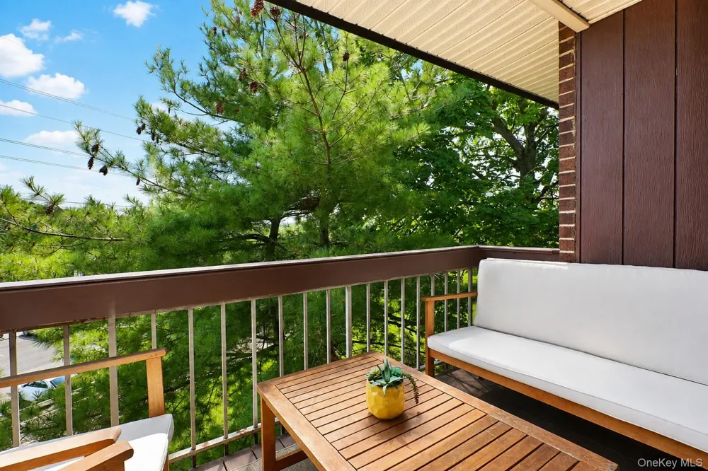 119 Country Club Lane Pomona, NY 10970