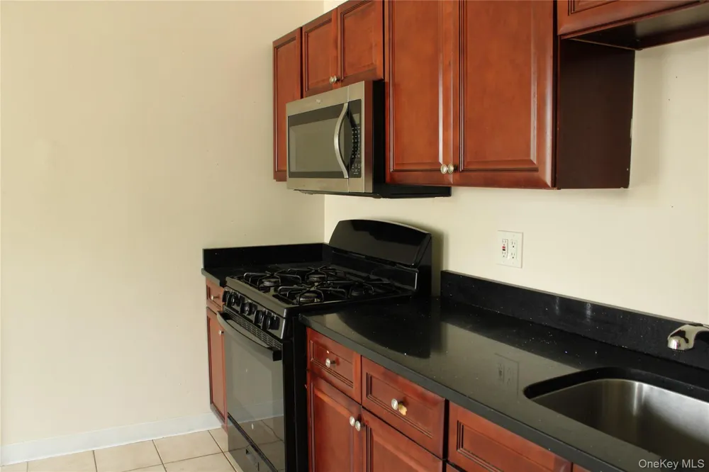 15 Seitz Terrace #2N Poughkeepsie, NY 12603