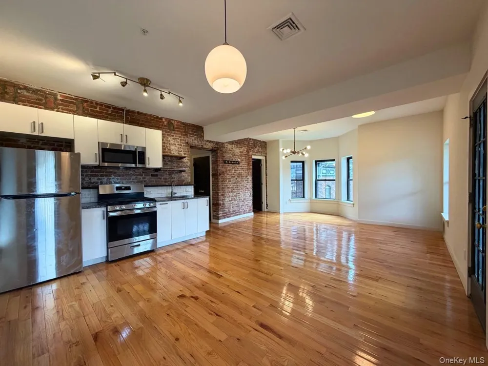 203 Liberty Street Newburgh, NY 12550