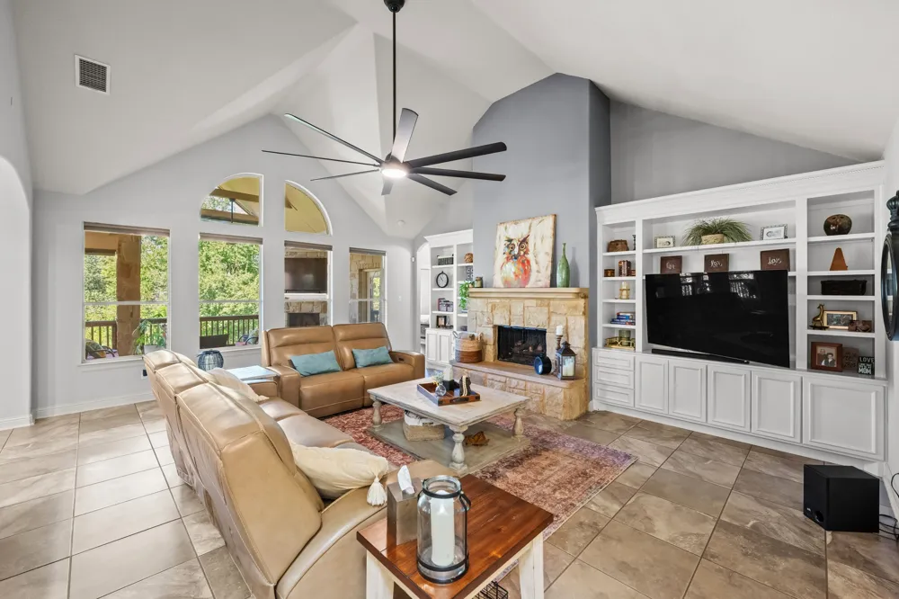 12521 Calistoga Way Austin, TX 78732