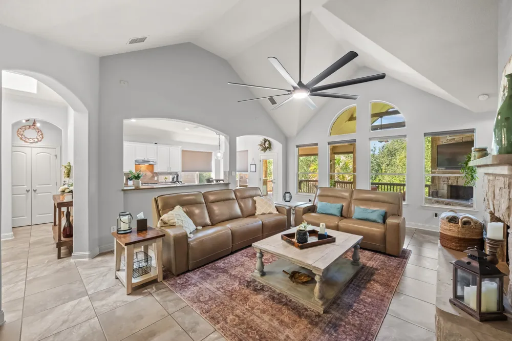 12521 Calistoga Way Austin, TX 78732
