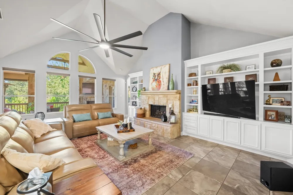 12521 Calistoga Way Austin, TX 78732