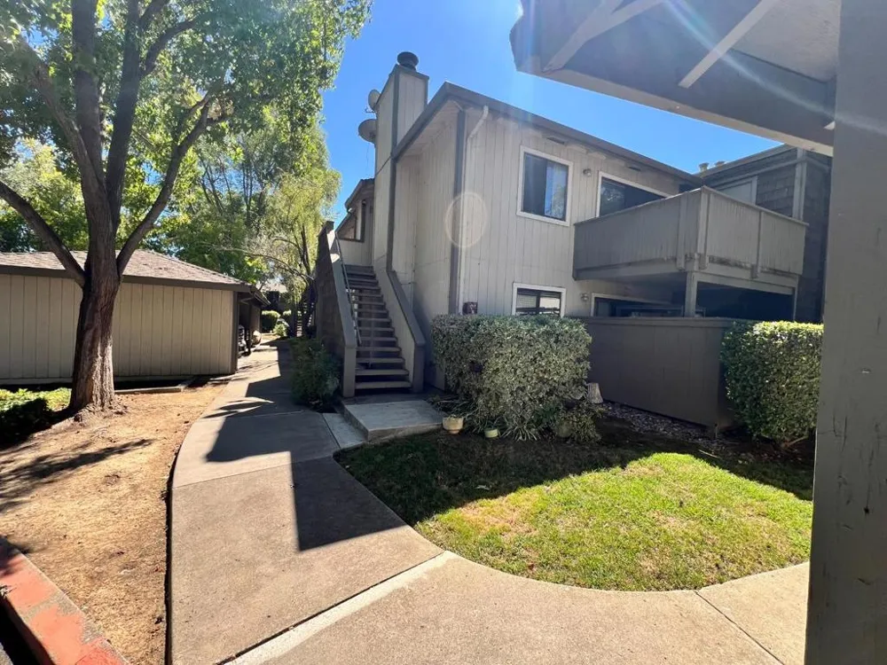 165 La Crosse Drive Morgan Hill, CA 95037