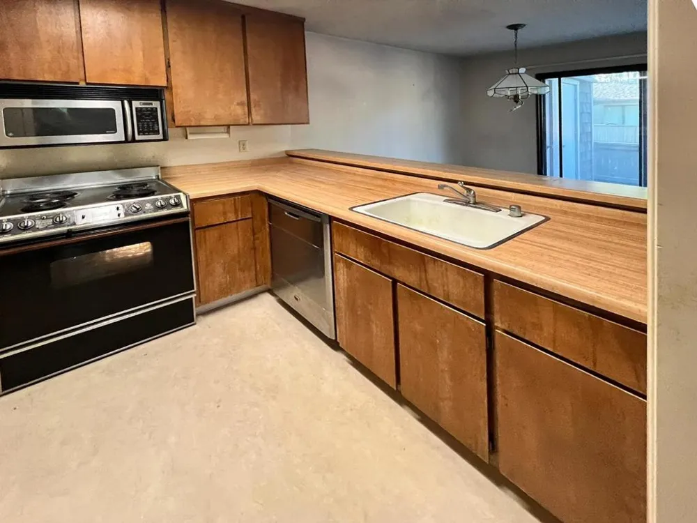 165 La Crosse Drive Morgan Hill, CA 95037