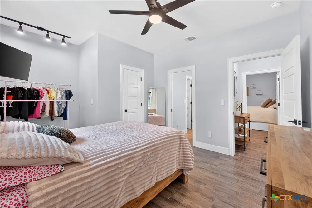 3584 Don Curtis Street Belton, TX 76513