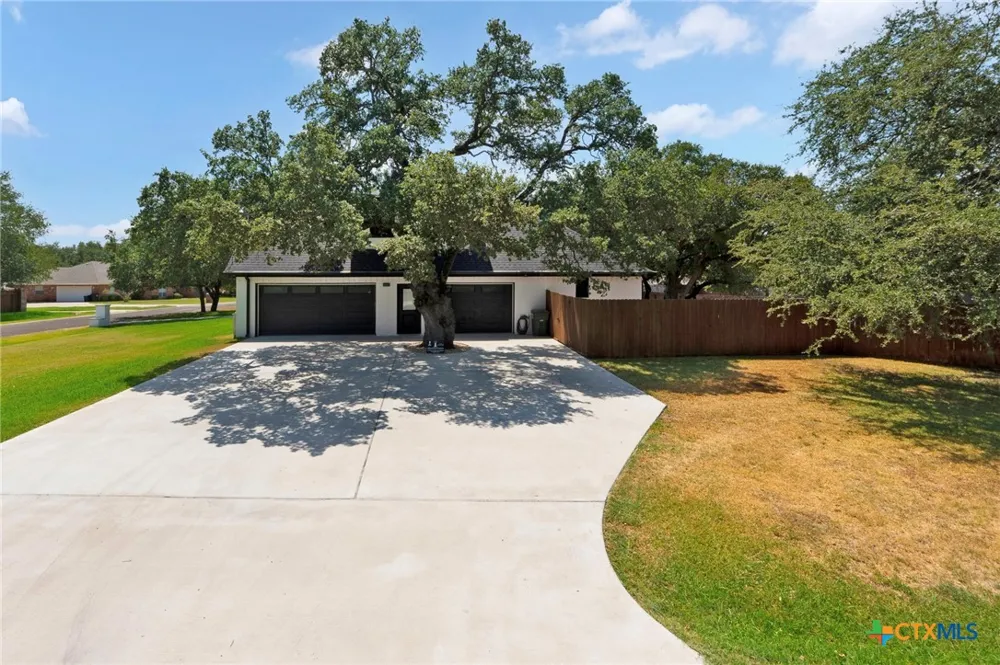 3584 Don Curtis Street Belton, TX 76513