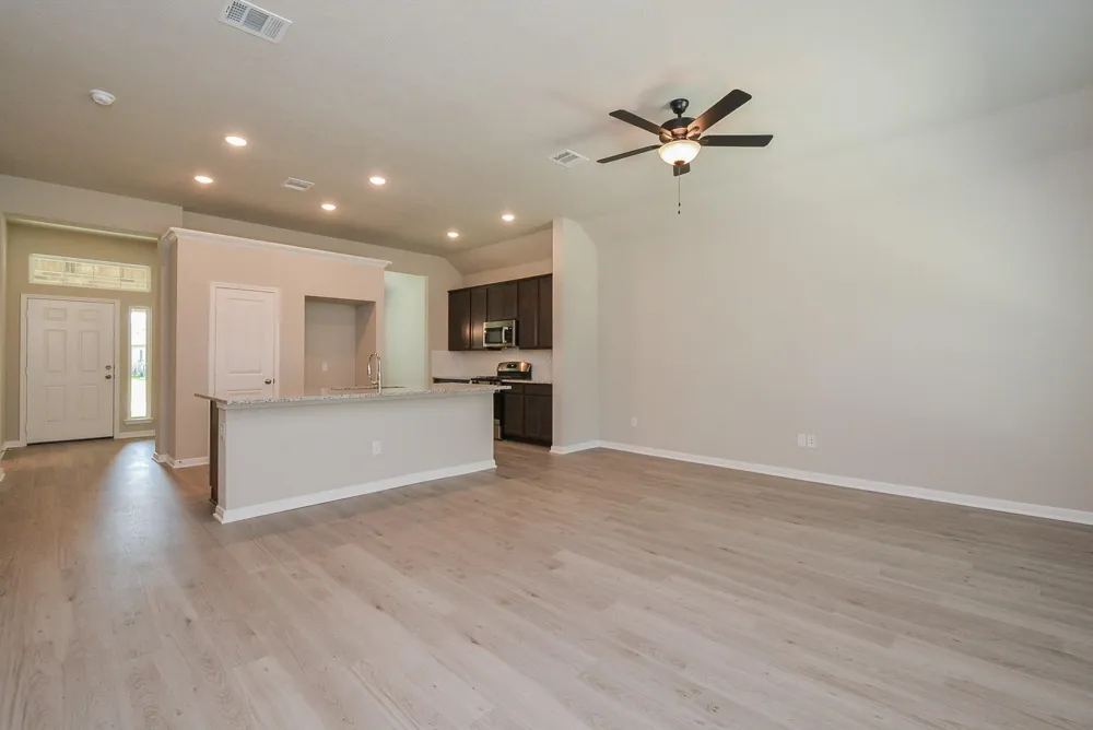 1063 Bending Trail Drive Tomball, TX 77375