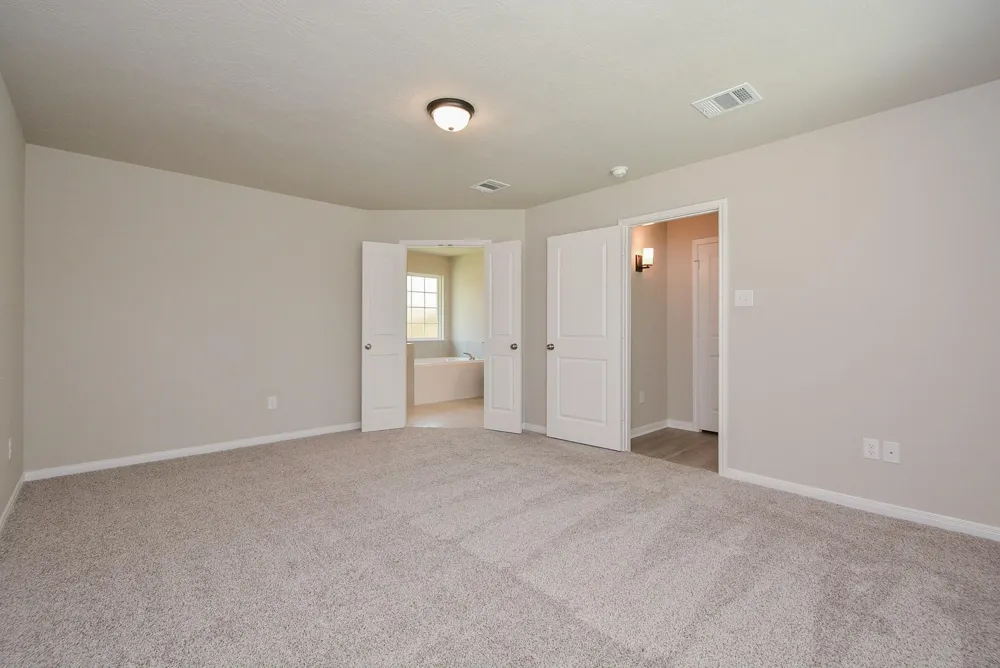 1063 Bending Trail Drive Tomball, TX 77375