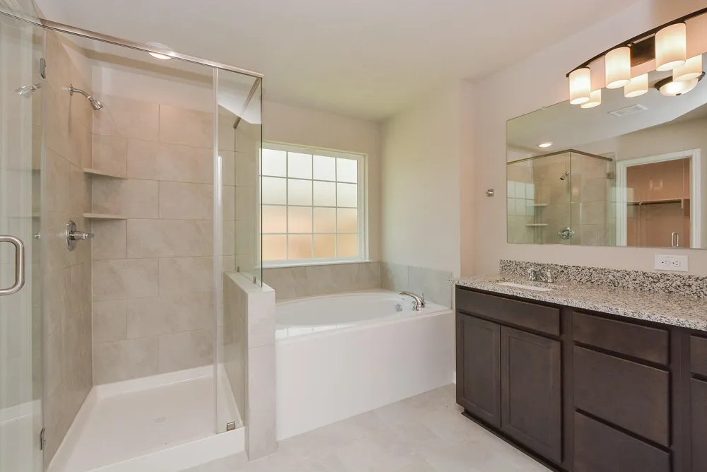 1063 Bending Trail Drive Tomball, TX 77375