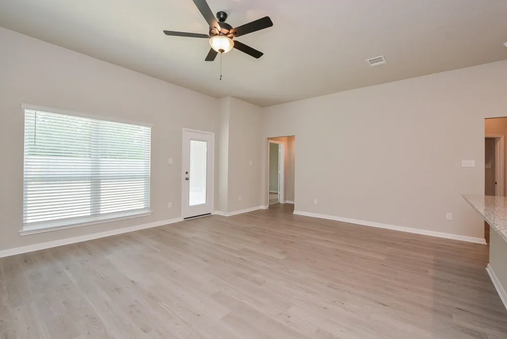 1063 Bending Trail Drive Tomball, TX 77375