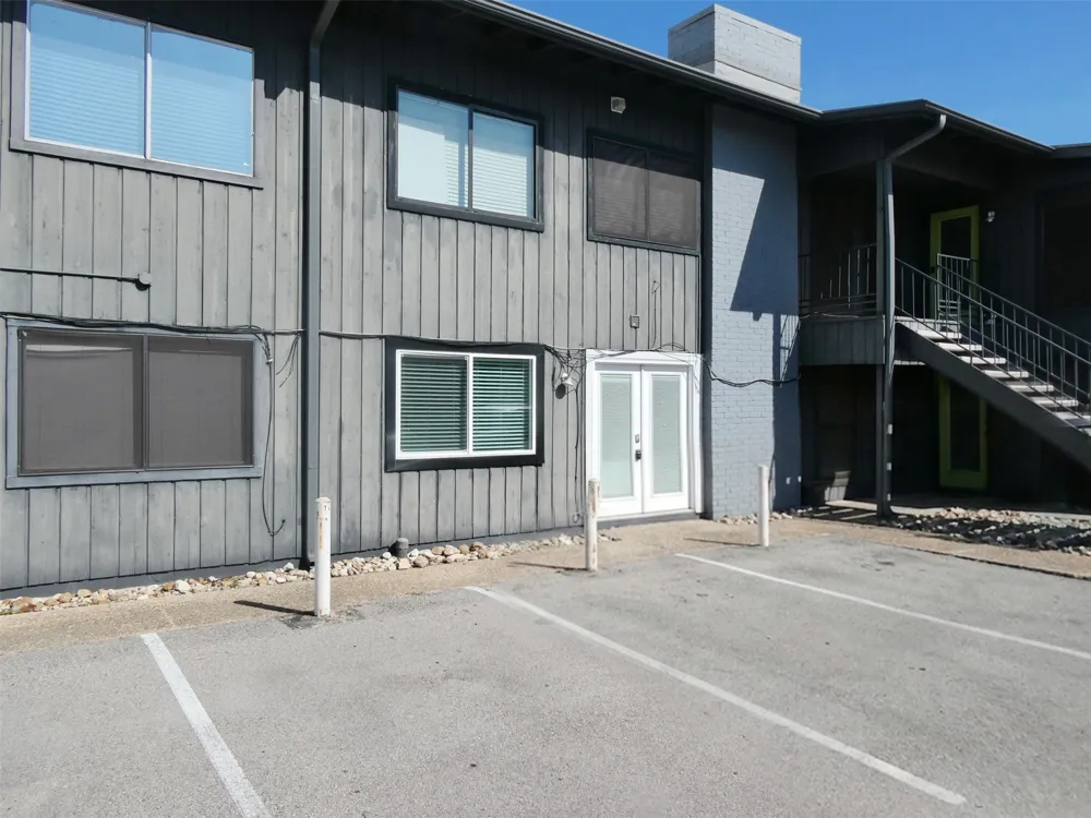 909 REINLI STREET #133 Austin, TX 78751