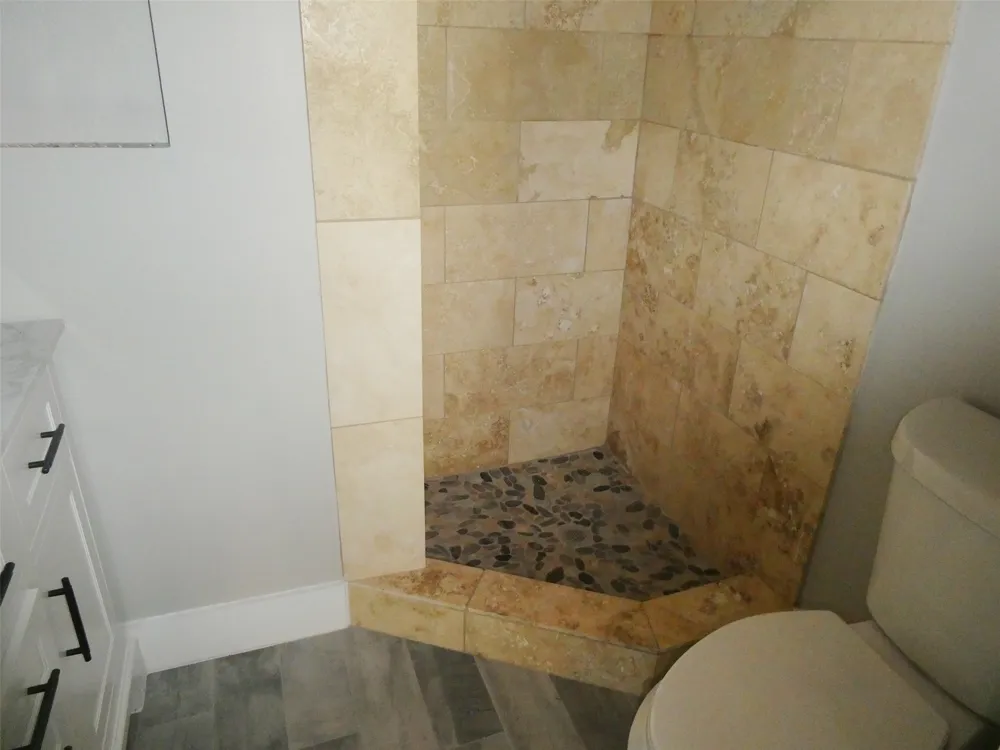 909 REINLI STREET #133 Austin, TX 78751