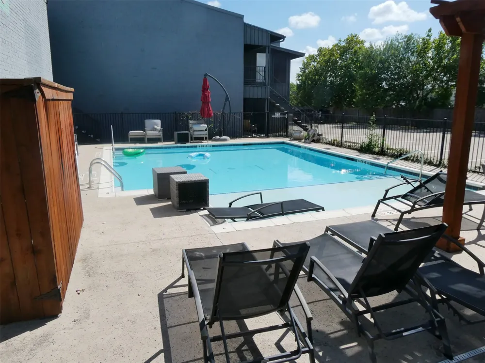909 REINLI STREET #133 Austin, TX 78751