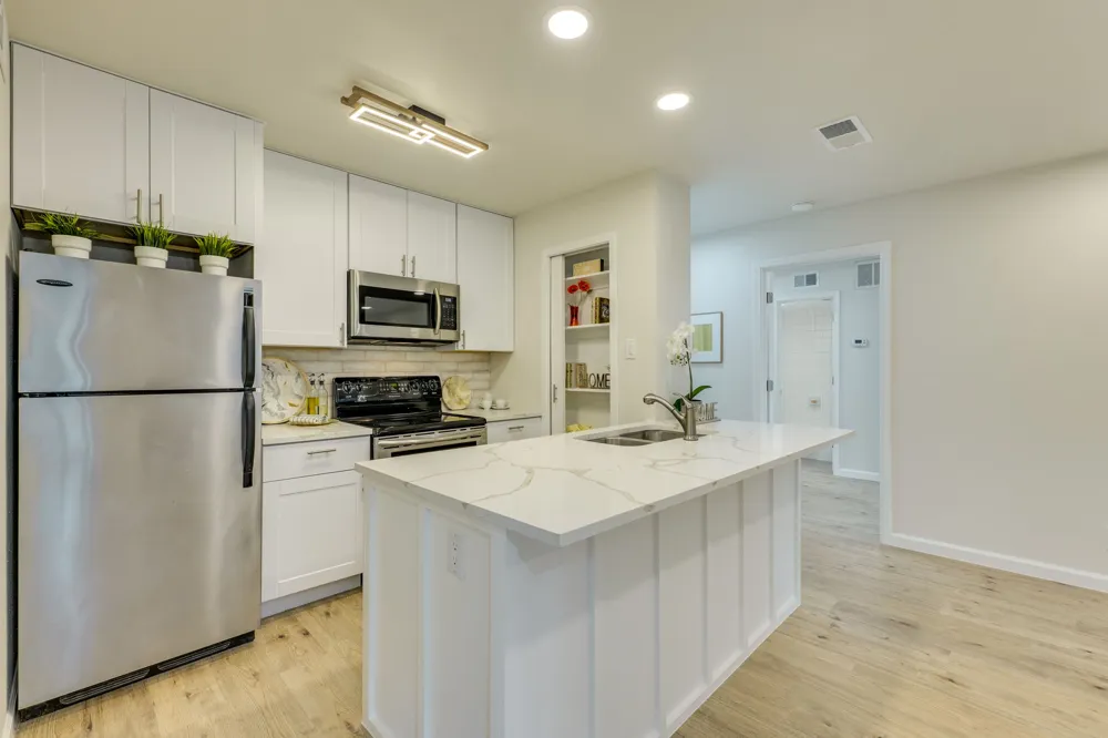 8888 Tallwood Drive #2102 Austin, TX 78759