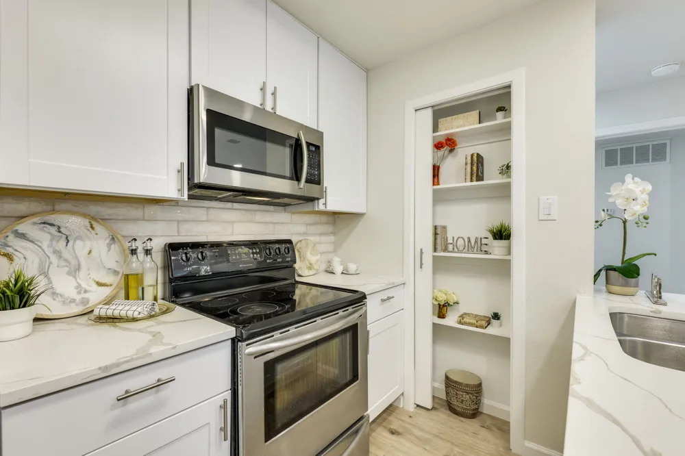 8888 Tallwood Drive #2102 Austin, TX 78759