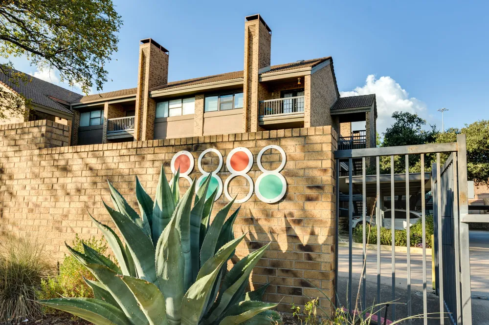 8888 Tallwood Drive #2102 Austin, TX 78759