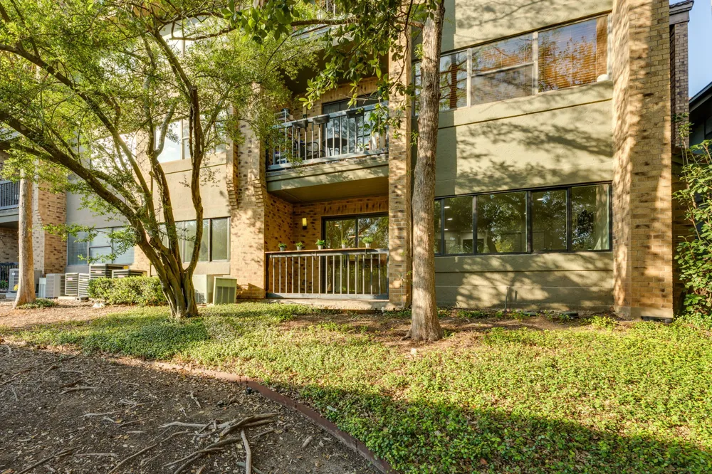 8888 Tallwood Drive #2102 Austin, TX 78759