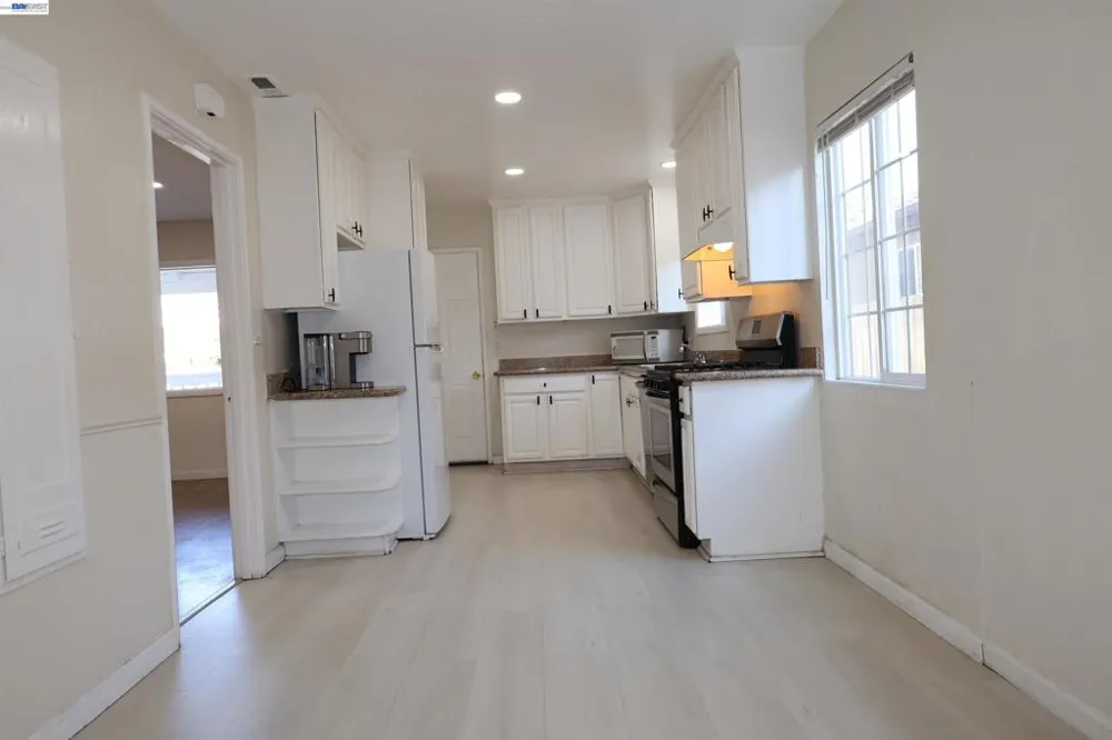 16829 Daryl Ave San Lorenzo, CA 94580