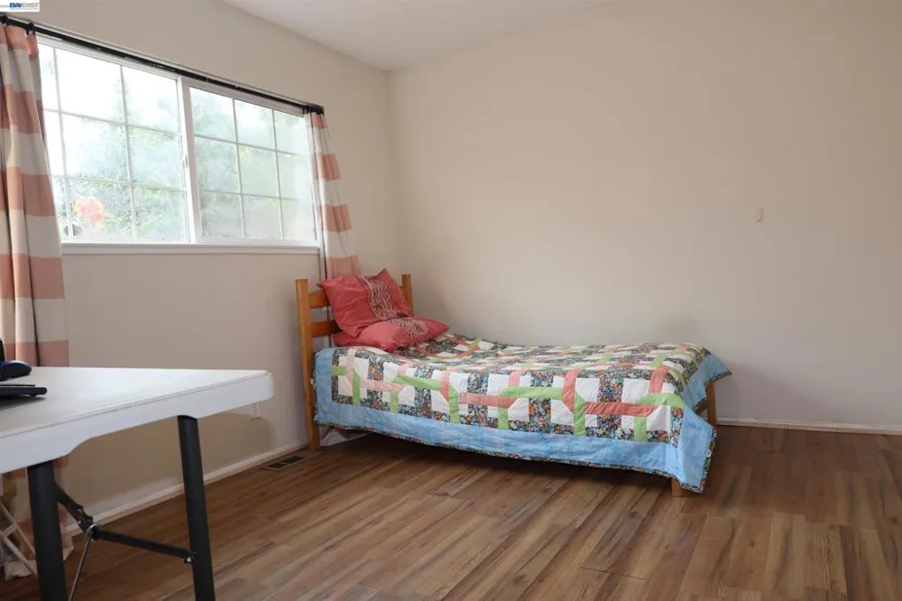 16829 Daryl Ave San Lorenzo, CA 94580