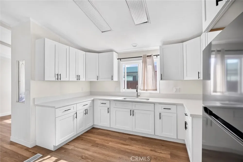 700 E Washington #235 Colton, CA 92324