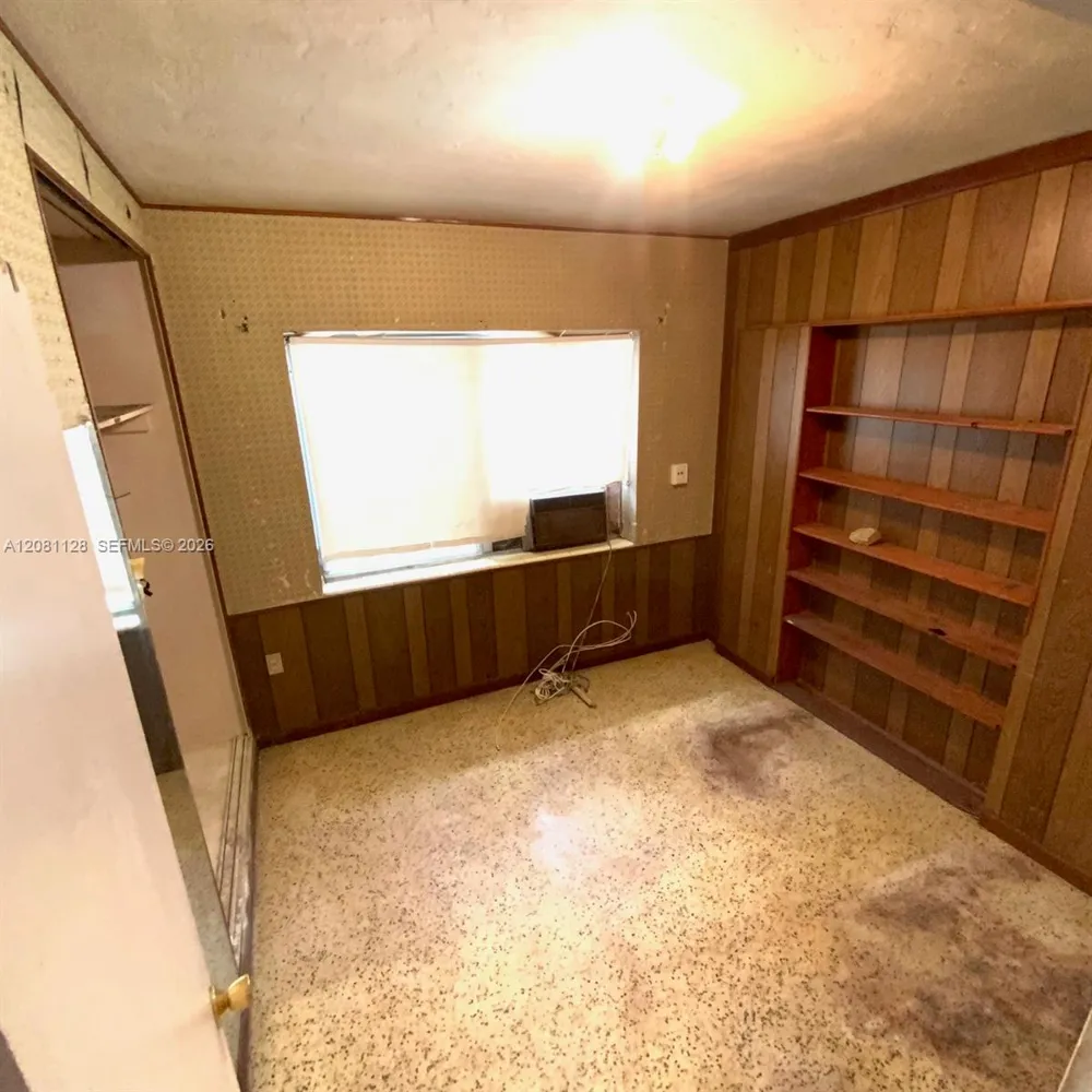651 Jann Ave Opa-Locka, FL 33054