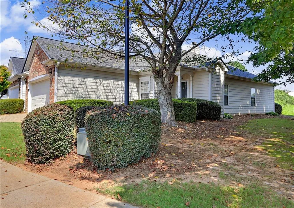1539 Rachels Ridge NW Kennesaw, GA 30152