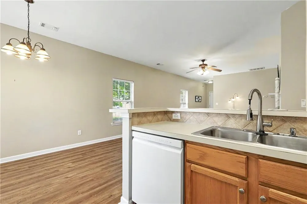1539 Rachels Ridge NW Kennesaw, GA 30152