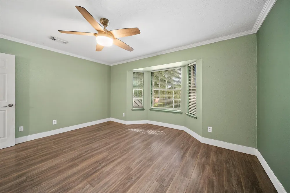 1801 Palo Duro Street Friendswood, TX 77546