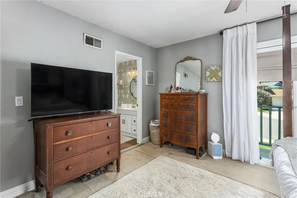 1459 Northview Redlands, CA 92374