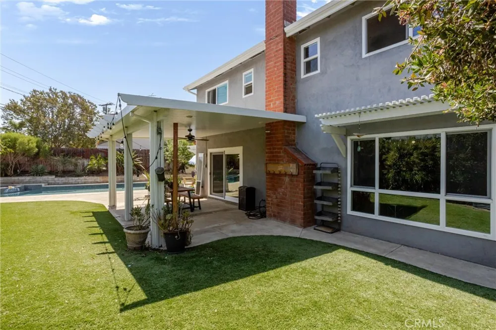 1459 Northview Redlands, CA 92374
