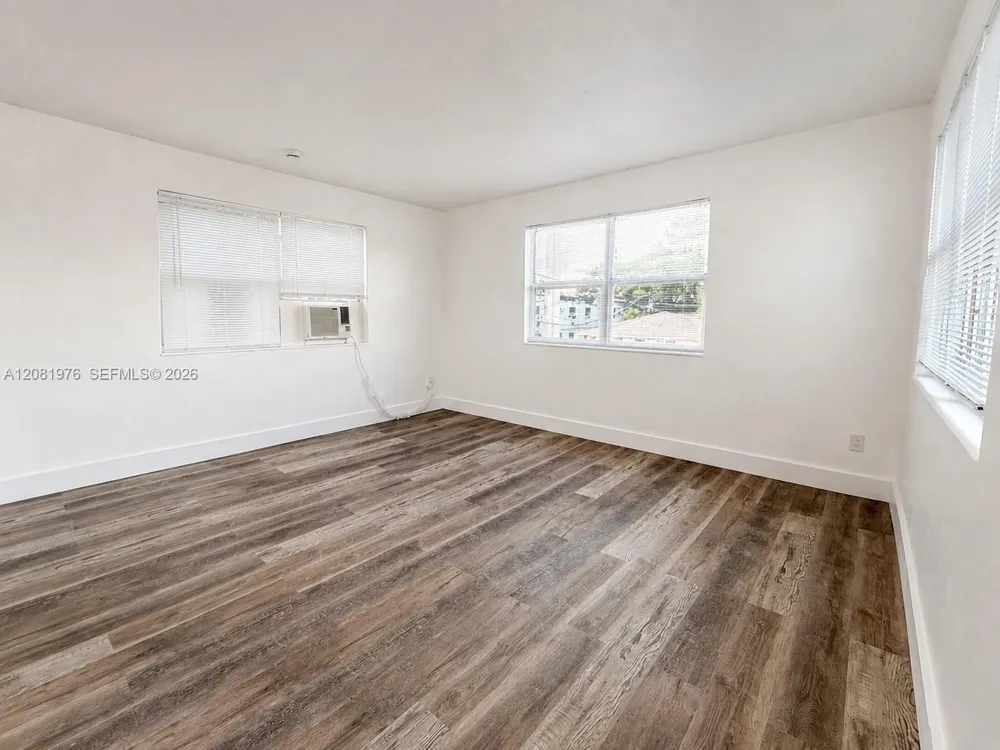 6950 NW 8th Ave #5 Miami, FL 33150