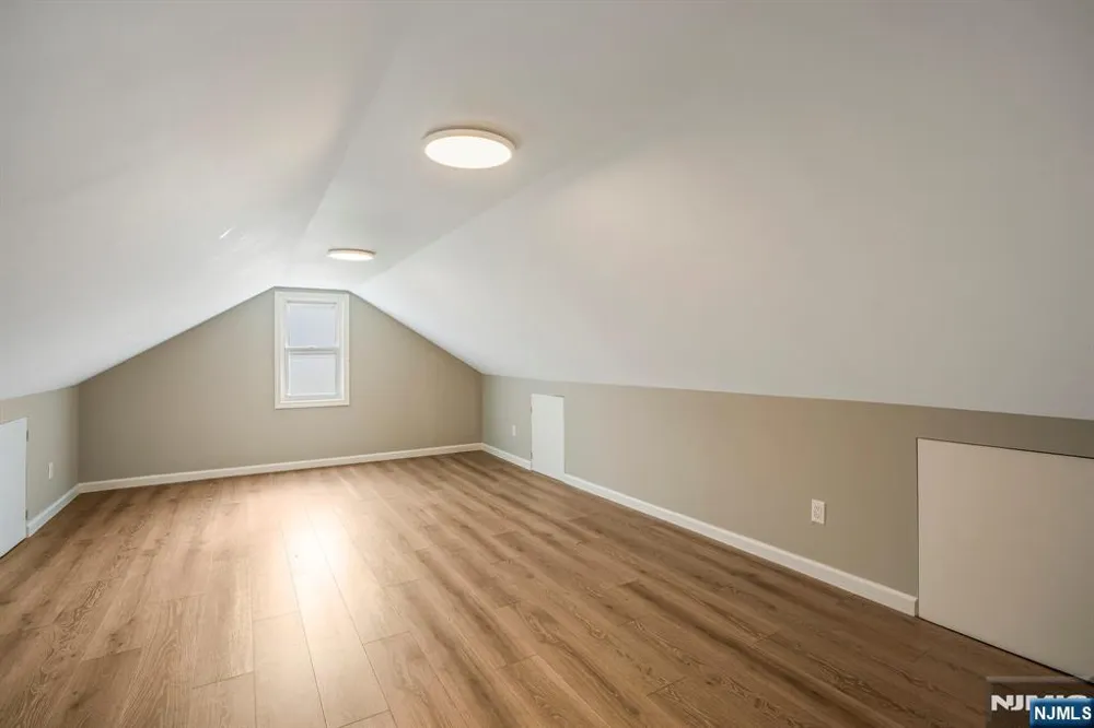 16 Pleasant Belleville, NJ 07109