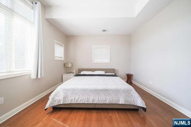 148 Hudson Cove 148 Edgewater, NJ 07020