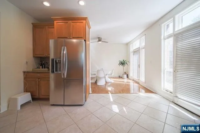 148 Hudson Cove 148 Edgewater, NJ 07020
