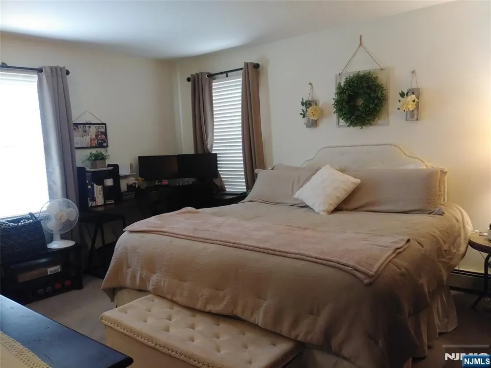 88 Mazur Place Hawthorne, NJ 07506