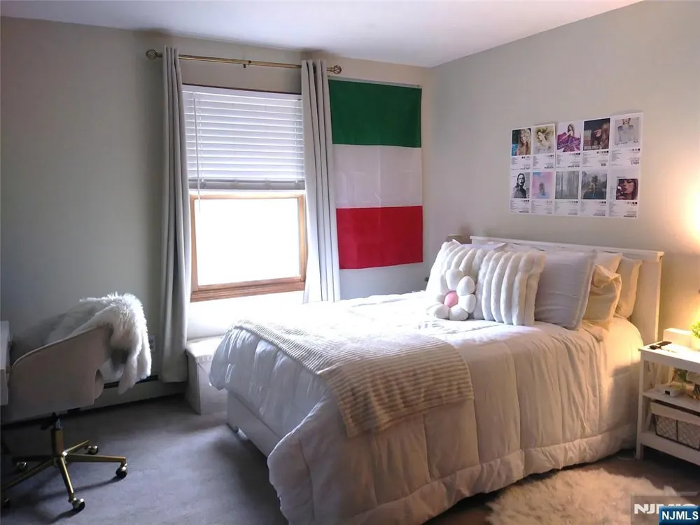 88 Mazur Place Hawthorne, NJ 07506