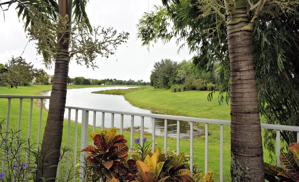 873 Gazetta Way West Palm Beach, FL 33413