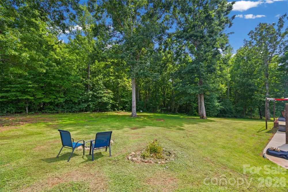 4108 Lydia Suzanne Place Lincolnton, NC 28092