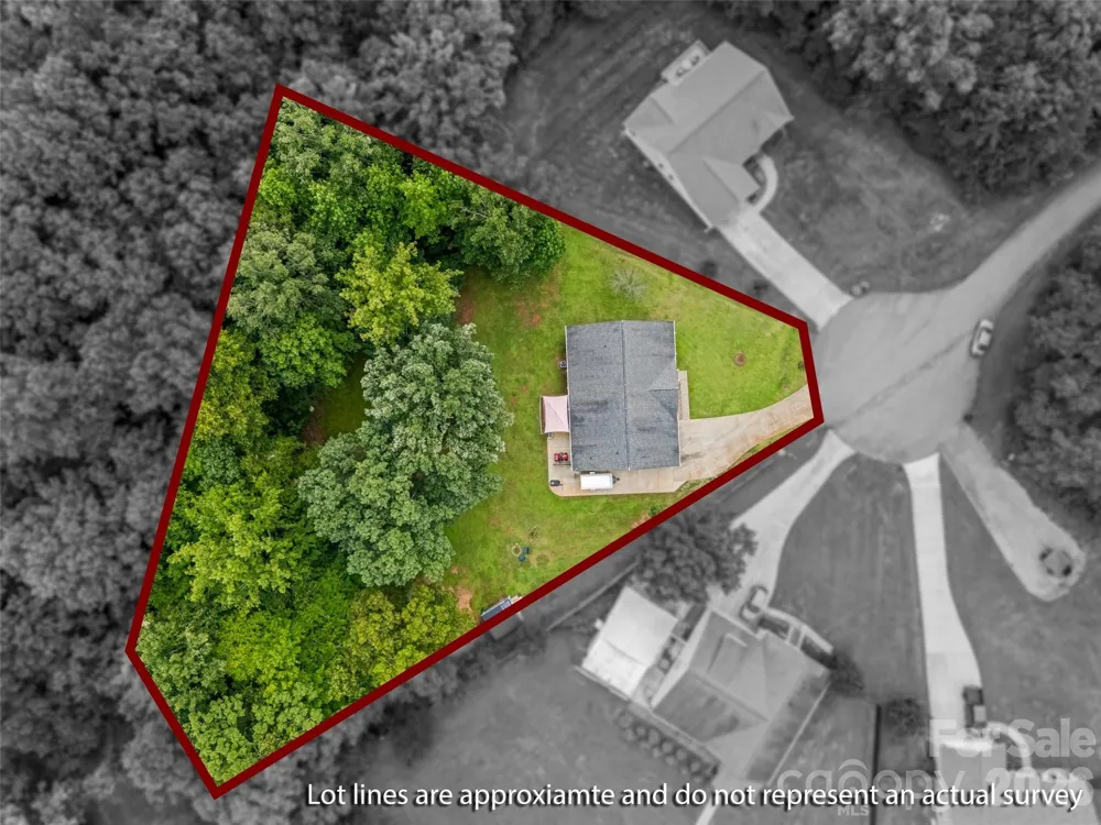 4108 Lydia Suzanne Place Lincolnton, NC 28092