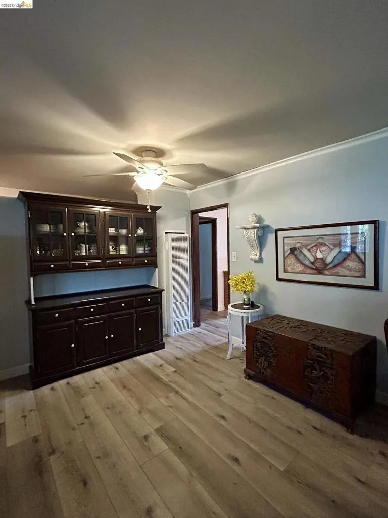 2133 Holbrook Dr Concord, CA 94519