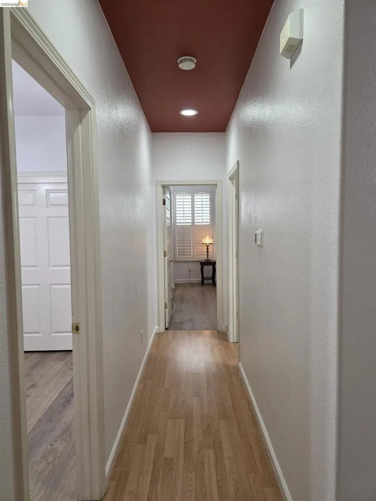 2607 Glow Rd Riverbank, CA 95367