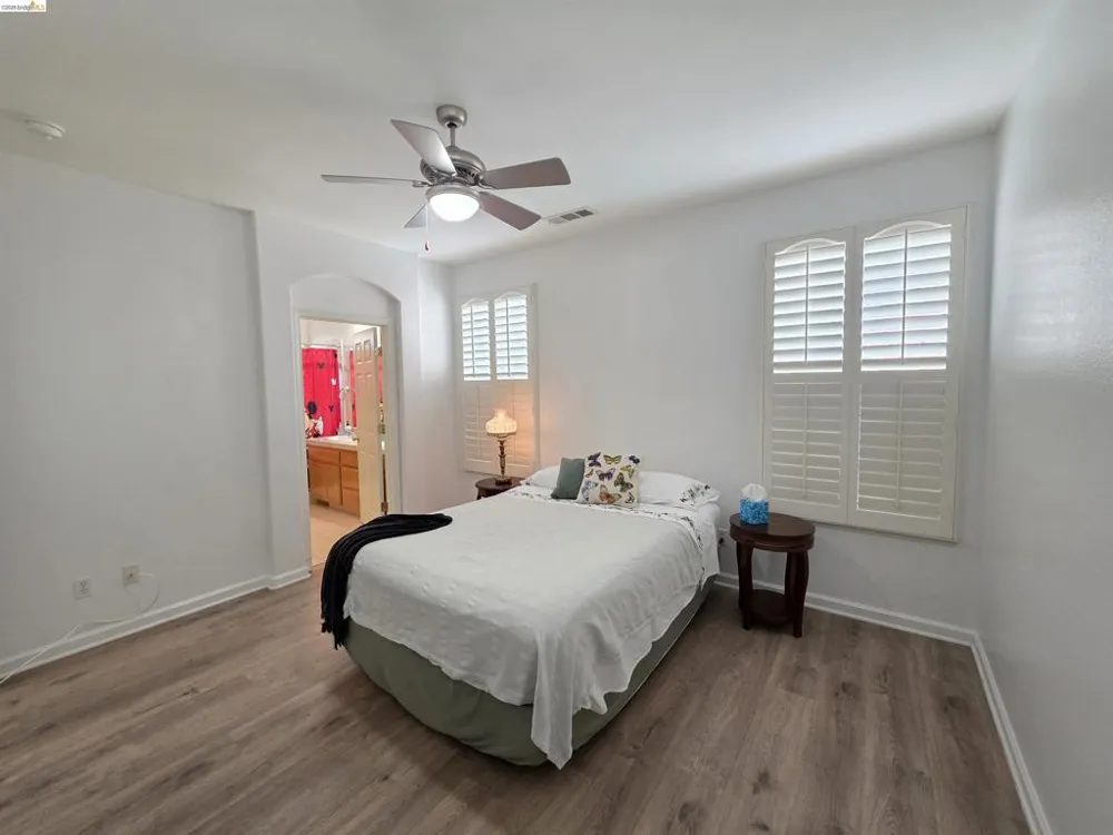 2607 Glow Rd Riverbank, CA 95367