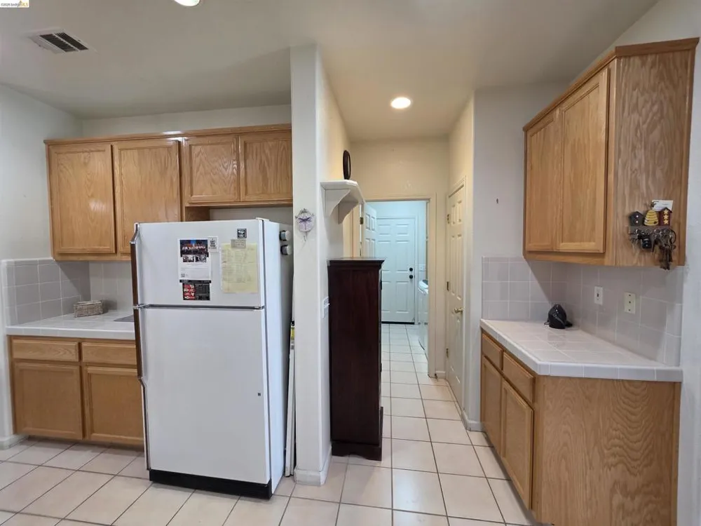 2607 Glow Rd Riverbank, CA 95367