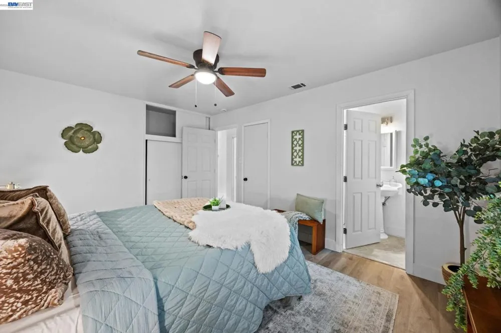 2136 Holbrook Drive Concord, CA 94519