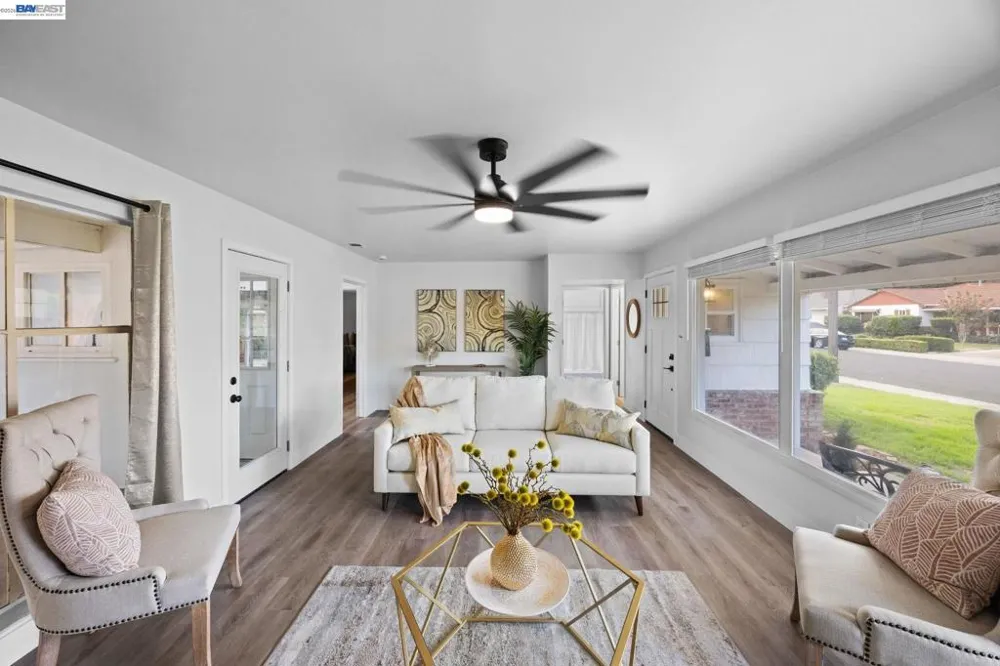 2136 Holbrook Drive Concord, CA 94519
