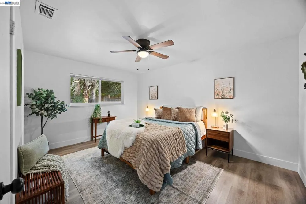 2136 Holbrook Drive Concord, CA 94519